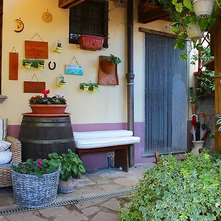 Appartamento Mina House Campi Bisenzio Esterno foto